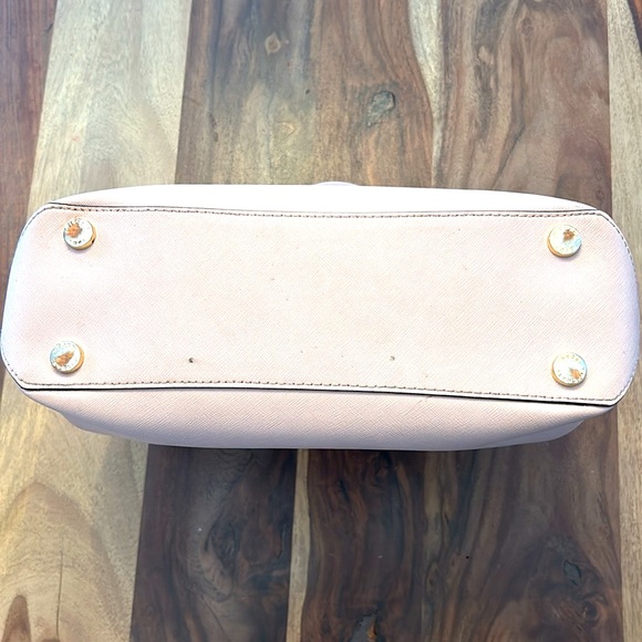 Michael Kors Authentic Mauve Leather Bag - Picture 5 of 11